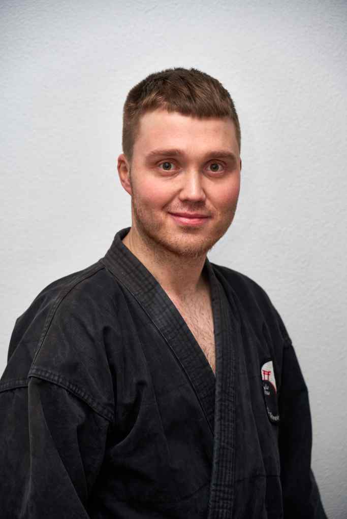 Der Hilfstrainer Lars Thiele im Halbportrait